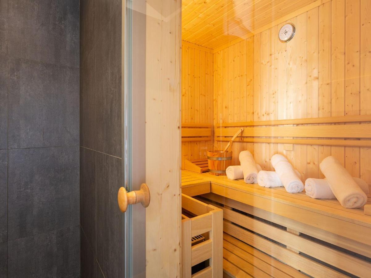 Reetland Am Meer - Premium Reetdachvilla Mit 3 Schlafzimmern, Sauna Und Kamin E24 Dranske Extérieur photo